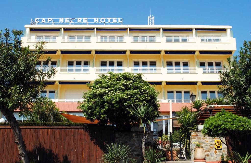 Cap Nègre Hôtel Le Lavandou Exterior foto